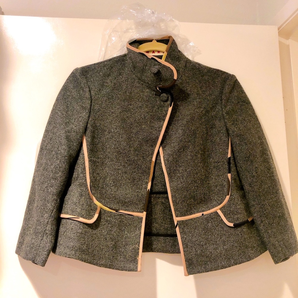 Marni Crop Gray Wool Blazer Style Jacket sz 38